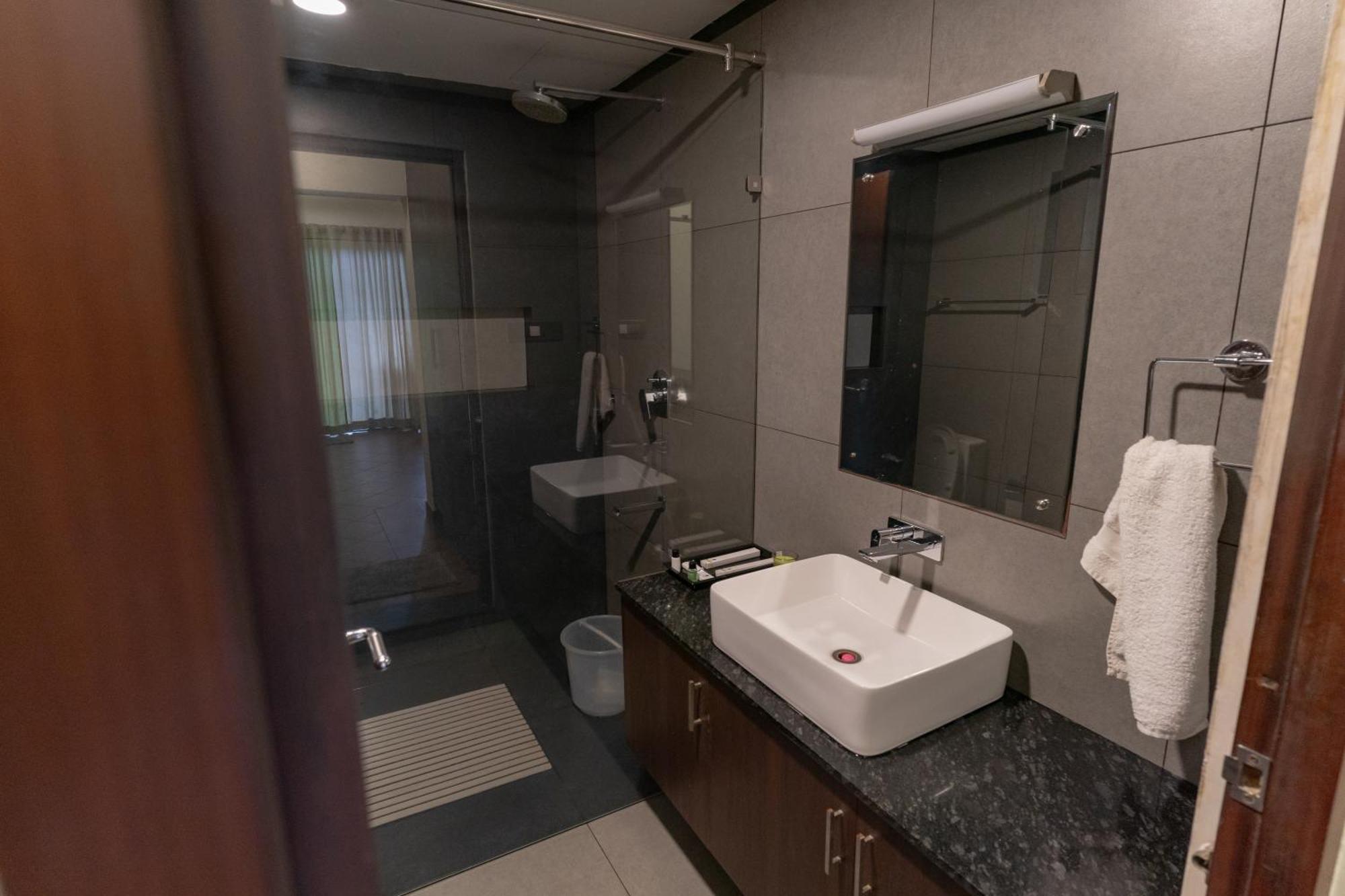 Beyond Pines Vagamon Bed & Breakfast エクステリア 写真